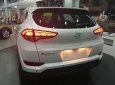 Hyundai Tucson   2018 - Cần bán Hyundai Tucson đời 2018, màu trắng, giá chỉ 839.6 triệu