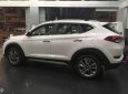 Hyundai Tucson   2018 - Cần bán Hyundai Tucson đời 2018, màu trắng, giá chỉ 839.6 triệu