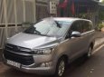 Toyota Innova 2.0E 2017 - Bán ô tô Toyota Innova 2.0E sản xuất năm 2017, màu bạc