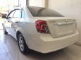 Chevrolet Lacetti 1.6 2013 - Cần bán gấp Chevrolet Lacetti 1.6 đời 2013, màu trắng, giá 305tr