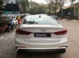 Hyundai Elantra   Turbo  2018 - Bán xe Hyundai Elantra Turbo đời 2018, màu trắng