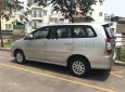 Toyota Innova 2012 - Cần bán gấp Toyota Innova đời 2012, màu bạc