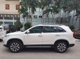 Kia Sorento DATH 2017 - Bán Kia Sorento DATH đời 2017, màu trắng xe gia đình