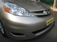 Toyota Sienna 3.5LE 2009 - Bán Toyota Sienna 3.5LE đời 2009, màu vàng, nhập khẩu còn mới