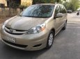 Toyota Sienna LE 3.5 2009 - Bán Toyota Sienna LE 3.5 đời 2009, màu vàng, nhập khẩu, 775 triệu