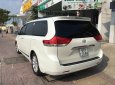 Toyota Sienna 2011 - Bán Toyota Sienna Limited bản cao cấp 2011, màu trắng, xe đẹp