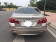 BMW 5 Series 520i 2014 - Bán BMW 5 Series 520i sản xuất năm 2014, màu vàng, nhập khẩu