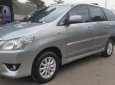 Toyota Innova 2.0E 2012 - Bán Toyota Innova 2.0E đời 2012, màu ghi