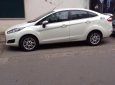 Ford Fiesta 2015 - Cần bán gấp Ford Fiesta đời 2015, màu trắng, chính chủ