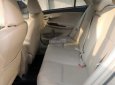 Toyota Corolla altis G 2014 - Bán Toyota Corolla altis G năm sản xuất 2014, màu vàng chính chủ giá cạnh tranh