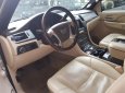 Cadillac Escalade 2007 - Cần bán gấp Cadillac Escalade đời 2008, màu vàng, nhập khẩu xe gia đình giá cạnh tranh