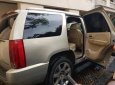 Cadillac Escalade 2007 - Cần bán gấp Cadillac Escalade đời 2008, màu vàng, nhập khẩu xe gia đình giá cạnh tranh