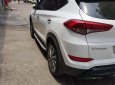 Hyundai Tucson 2.0 2016 - Cần bán lại xe Hyundai Tucson 2.0 đời 2016, màu trắng, nhập khẩu nguyên chiếc