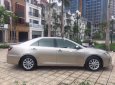 Toyota Camry 2.0 2015 - Cần bán xe Toyota Camry 2.0 đời 2015