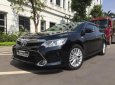 Toyota Camry 2.0E 2017 - Bán xe Toyota Camry 2.0E đời 2017, màu đen số tự động