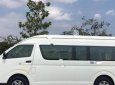 Toyota Hiace 2012 - Bán Toyota Hiace đời 2012, màu trắng, nhập khẩu nguyên chiếc, 640tr