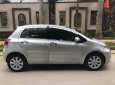 Toyota Yaris 1.5 2011 - Bán ô tô Toyota Yaris 1.5 đời 2011, màu bạc, nhập khẩu nguyên chiếc số tự động, giá chỉ 450 triệu