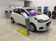 Chevrolet Spark 2018 - Bán xe Chevrolet Spark 2018, màu trắng, giá tốt