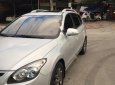 Hyundai i30 AT- 2011 - Cần bán Hyundai i30 AT- sản xuất năm 2011, màu bạc, nhập khẩu nguyên chiếc số tự động, giá chỉ 420 triệu