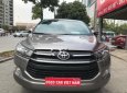 Toyota Innova 2.0E 2016 - Cần bán gấp Toyota Innova 2.0E năm 2016, màu nâu, 699 triệu