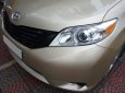 Toyota Sienna Le 2010 - Cần bán xe Toyota Sienna 2.7 LE 2010 màu vàng cát nhập Mỹ