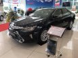 Toyota Camry 2.0E 2018 - Bán Toyota Camry 2.0E sản xuất 2018, màu đen, 967 triệu