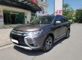 Mitsubishi Outlander 2.4L 2018 - Bán Mitsubishi Outlander 2.4L 2018, màu nâu