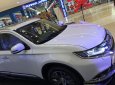 Mitsubishi Outlander 2.4 CVT Premium 2018 - Bán Mitsubishi Outlander 2.4 CVT Premium 2018 Linh kiện nhập khẩu 100%