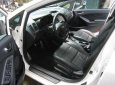 Kia K3 2.0 2017 - Bán Kia K3 2.0 sản xuất 2017, màu trắng
