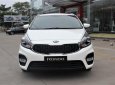 Kia Rondo GMT 2018 - Bán Kia Rondo 2.0 máy xăng, số sàn, đời 2018, LH: 0938.900.433