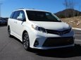 Toyota Sienna 3.5 Limited 2018 - Cần bán xe Toyota Sienna 3.5 Limited đời 2018, màu trắng, nhập khẩu nguyên chiếc