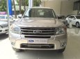 Ford Everest  MT 4x2 2012 - Cần bán Ford Everest MT 4x2 SX 2012, xe đẹp long lanh giá 598tr