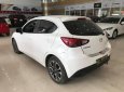 Mazda 2 1.5 AT 2017 - Cần bán lại xe Mazda 2 1.5 AT 2017, màu trắng số tự động 