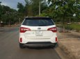 Kia Sorento GAT 2017 - Bán ô tô Kia Sorento GAT 2017, màu trắng