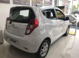 Chevrolet Spark LT 2018 - Bán xe Chevrolet Spark LT đời 2018, màu trắng, giá tốt