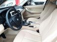 BMW 3 Series 320i 2015 - Cần bán BMW 3 Series 320i năm sản xuất 2015, màu đen, xe nhập