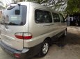 Hyundai Starex GRX 2004 - Bán Hyundai Starex GRX đời 2004, 6 chỗ, 800kg màu bạc, nhập khẩu Hàn Quốc