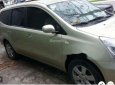 Nissan Grand livina 2011 - Bán Nissan Grand livina 2011, màu bạc, giá tốt