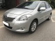 Toyota Vios 1.5E 2010 - Bán xe Toyota Vios E 2010, màu bạc như mới, 320 triệu