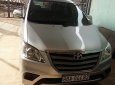 Toyota Innova 2016 - Cần bán lại xe Toyota Innova năm 2016, màu bạc