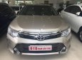 Toyota Camry 2.0E 2016 - Cần bán Toyota Camry 2.0E đời 2016, giá chỉ 935 triệu