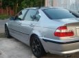 BMW 3 Series 325i 2004 - Bán BMW 3 Series 325i đời 2004, màu bạc chính chủ, 235 triệu