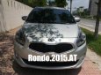 Kia Rondo 2015 - Cần bán lại xe Kia Rondo năm 2015, màu bạc, 645 triệu
