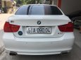 BMW 3 Series 320i 2010 - Bán xe BMW 3 Series 320i năm sản xuất 2010, màu trắng, xe nhập