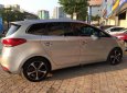 Kia Rondo GAT 2016 - Bán Kia Rondo GAT đời 2016, màu bạc chính chủ, giá chỉ 612 triệu