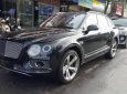 Bentley Bentayga 2016 - Bán xe Bentley Bentayga đời 2016, màu đen, nhập khẩu nguyên chiếc