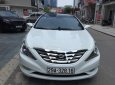 Hyundai Sonata 2.0 AT 2011 - Cần bán gấp Hyundai Sonata 2.0 AT đời 2011, màu trắng, nhập khẩu nguyên chiếc