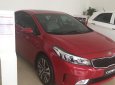 Kia Cerato 1.6 AT 2018 - Bán Kia Cerato 1.6 AT đời 2018, màu đỏ, giá chỉ 589 triệu