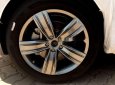 Volkswagen Tiguan 2.0  2018 - Cần bán lại xe Volkswagen Tiguan 2.0 2018, màu trắng, giá tốt