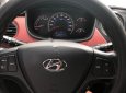 Hyundai Grand i10 2016 - Cần bán lại xe Hyundai Grand i10 năm sản xuất 2016, màu bạc, xe nhập xe gia đình